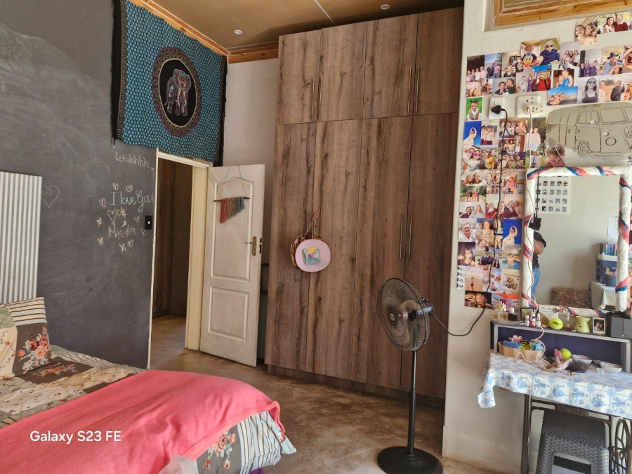 4 Bedroom Property for Sale in Zoutpansdrift North West